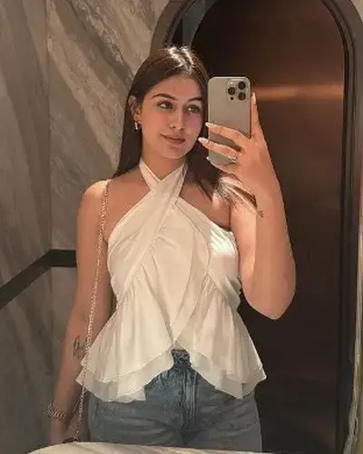 Escorts In Talaja
