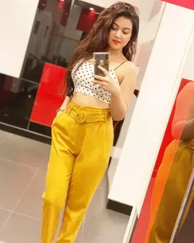 Talaja Escort